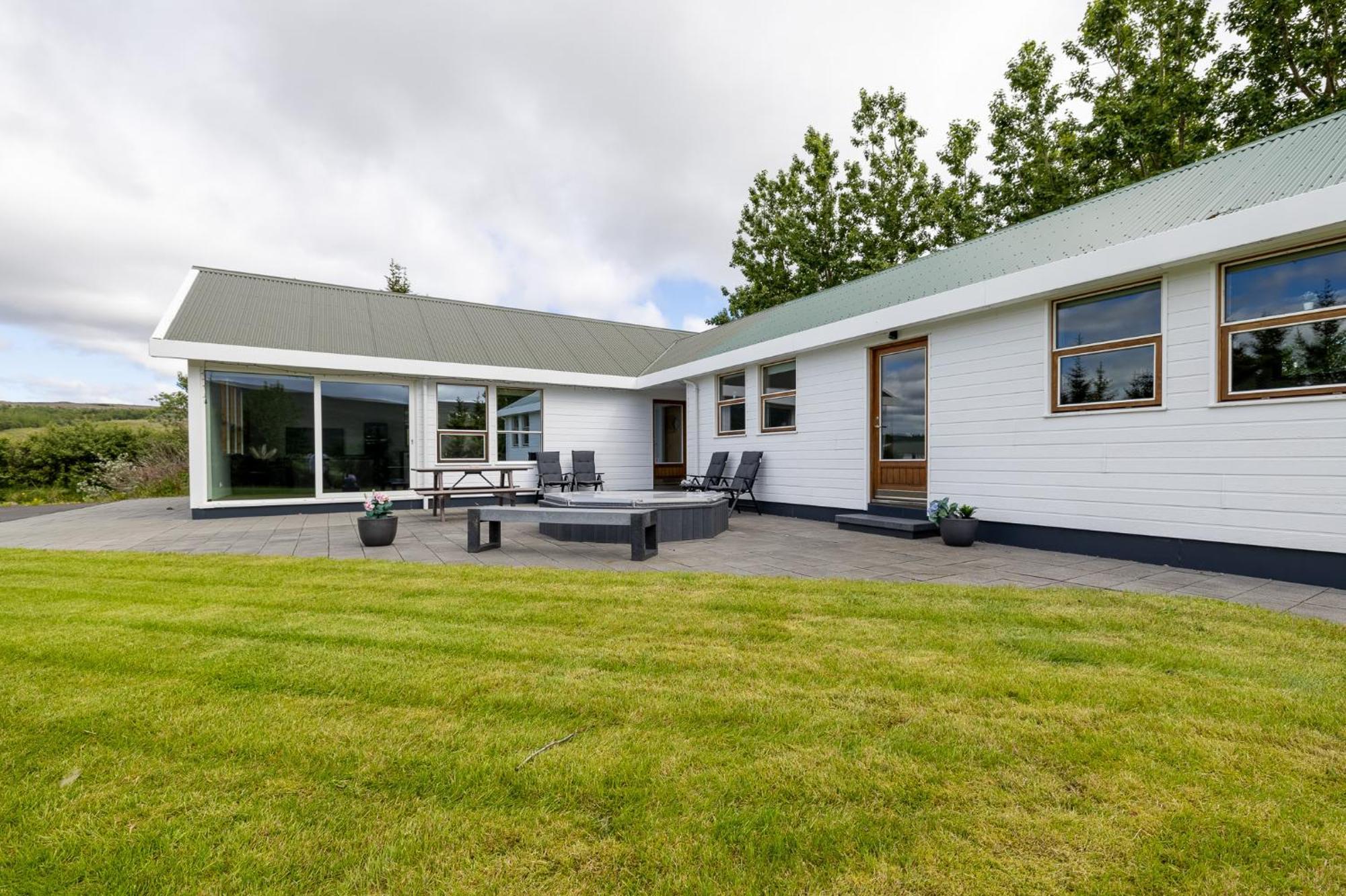 Laugavellir - House Villa Kleppjarnsreykir Exterior photo